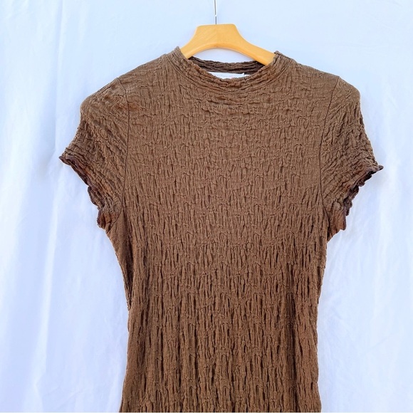 LISA SAYS GAH | MEDIUM TAI CRINKLE POPCORN OPEN BACK CHOCOLATE BROWN MINI DRESS - Picture 6 of 10